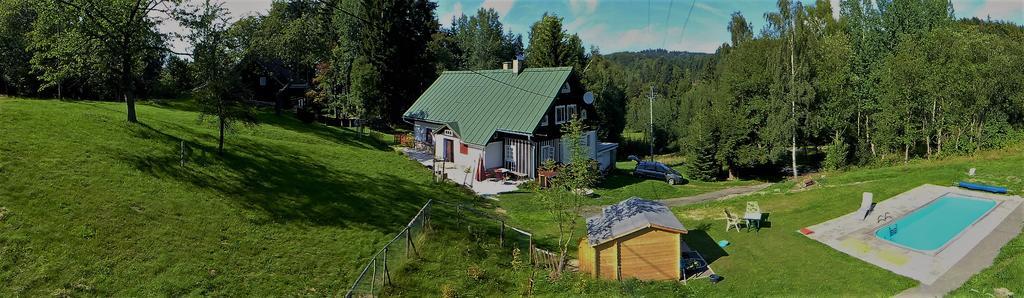 Na Sluneční pohádková chaloupka ve Sladké díře Příchovice Exterior foto